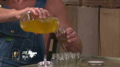 [tim] all right,
we've got alabama, jon. - Moonshiners: Master Distiller