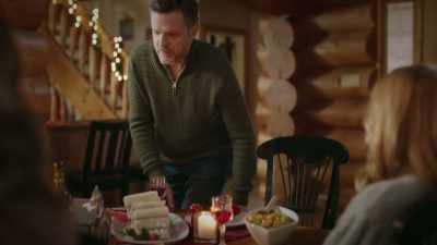 Time for Dad speech. - Unwrapping Christmas: Olivia's Reunion