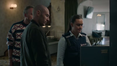 Time to find out who
the hell these two are. - The Gone