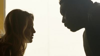 Time to pick a side, pollyanna. - Supergirl