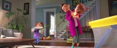 -Time for us to go!
-(grunts) - The Boss Baby 2: Family Business