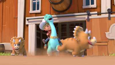 Time to wrangle these little
dinos your way, Clover. - Dino Ranch