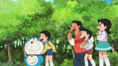 Time Zeppelin,
an airship with a time-warp function. - Doraemon the Movie: Nobita's Sky Utopia