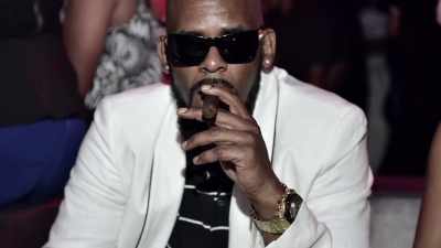 TIMOTHY: Yeah, you see shadows
in the background, - Surviving R. Kelly
