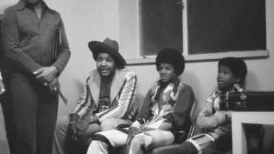 [Tina] Joe Jackson,
being their father - Larger than Life: Reign of the Boybands