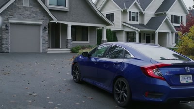 (tires rumble)
(cuts engine) - A Podcast to Die For