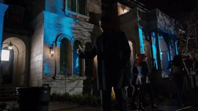 [Tires screech] - Arrow