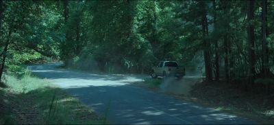 [tires screech] - Ozark