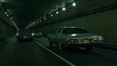 -(TIRES SCREECHING)
-(HORNS HONKING) - The Deuce