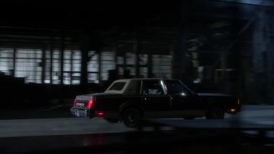 [tires screeching] - Ray Donovan
