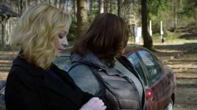 [tires screeching] - Good Girls