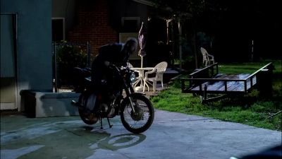 [ tires squealing] - CSI: Crime Scene Investigation