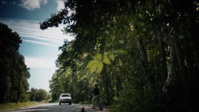 (tires squealing) - Sleepy Hollow