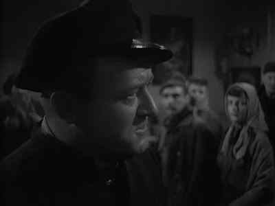 'Tis a fearsome visitor
from another world. - The Man from Planet X