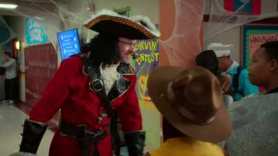 'Tis I, Pirate
Principal Hook Hand. - Best Foot Forward