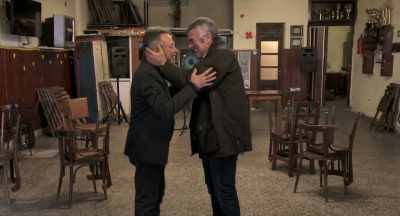 - Titi! Nice to see you!
- I can't believe this! - The Distinguished Citizen