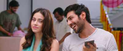 Titu-Pihu are close to home - Sonu Ke Titu Ki Sweety