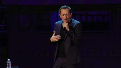 Știu că face mișto de mine. - Gad Elmaleh: American Dream