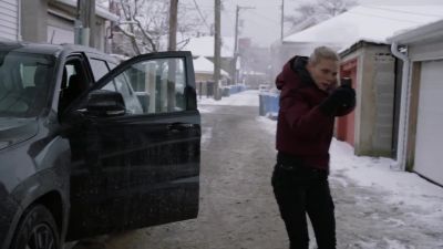 - TJ, shut off your car now! - Chicago P.D.