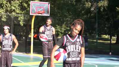 TNT: SO, HE GOT ME WITH A
PRESIDENTIAL QUESTION - Harlem Globetrotters: Play It Forward