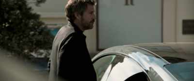 - To avoid dying from right to left.
- What? - Breaking Point