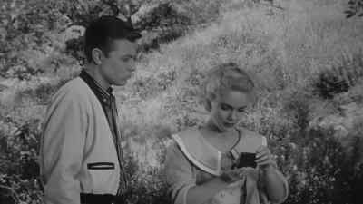 "To Carol
with love, dad." - Earth vs. the Spider