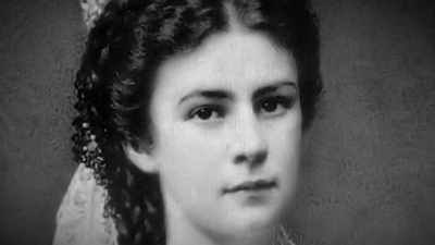 To compound the tragedy
in Elisabeth's life, - Mysteries of the Abandoned