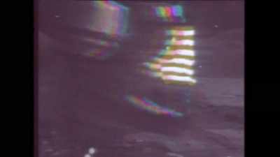 To cover the frame in that area
with the head and torso, - American Moon