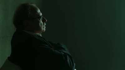 To find out how to resist the manipulation, - Inside the Mind of a Con Artist