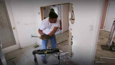 ...to give this house
the connected flow - Zombie House Flipping
