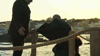 ♪ To go away
And not look back ♪ - Cassino in Ischia