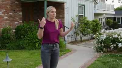 To have the family
coming and going, - Help! I Wrecked My House