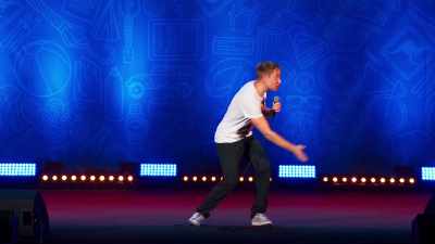 To keep us all thick - Russell Howard: Recalibrate