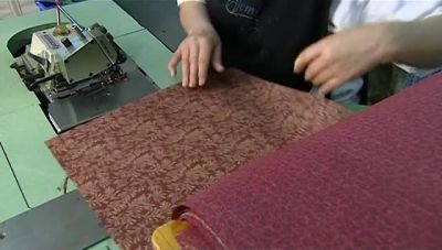 TO MAKE FABRIC RUGS, - How It's Made