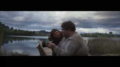 -To play it?
-Hold on. Let's see. - Nobody Knows I'm Here