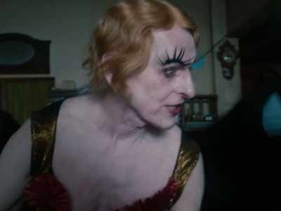 - To put beneath her.
- He lives off prescribing morphine. - Fabian: Going to the Dogs