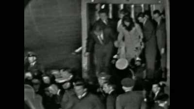 To her right is her brother-in-law, - JFK: What The Doctors Saw
