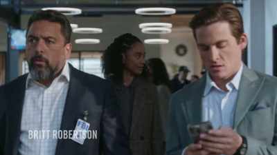 To see you,
but you're stuck here, - The Rookie: Feds