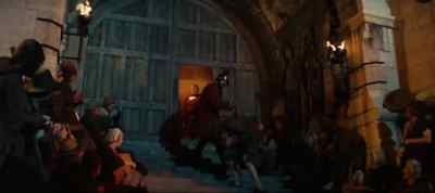To the steps! - Crossed Swords