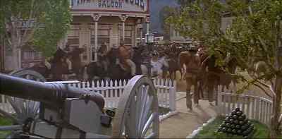 To the train! - The Great Bank Robbery