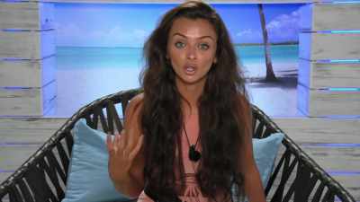 To then be with, like,
a nice, good‐looking,
charming boy - Love Island