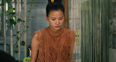 To throw it all away
and live together in secrecy. - The Confidence Man JP - The Movie -