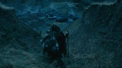 [toasting indistinctly] - Vikings