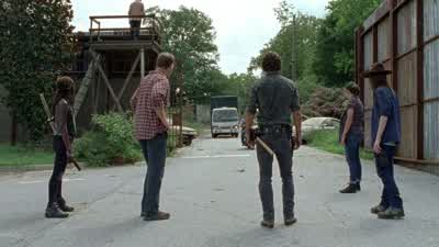 Tobin: Lose the car? - The Walking Dead