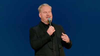 "Toca, é mágico." - Jim Gaffigan: Dark Pale