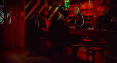 Today, this is Drano, okay?
It will kill you. - Cabaret Maxime