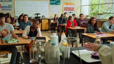 Today we're doing a real live
chemistry experiment. - Never Have I Ever