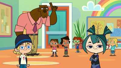 (Toilet flushes) - Total DramaRama