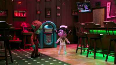 (toilet flushes) - Santa Inc.