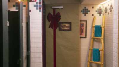 [toilet flushing] - Santa Fake